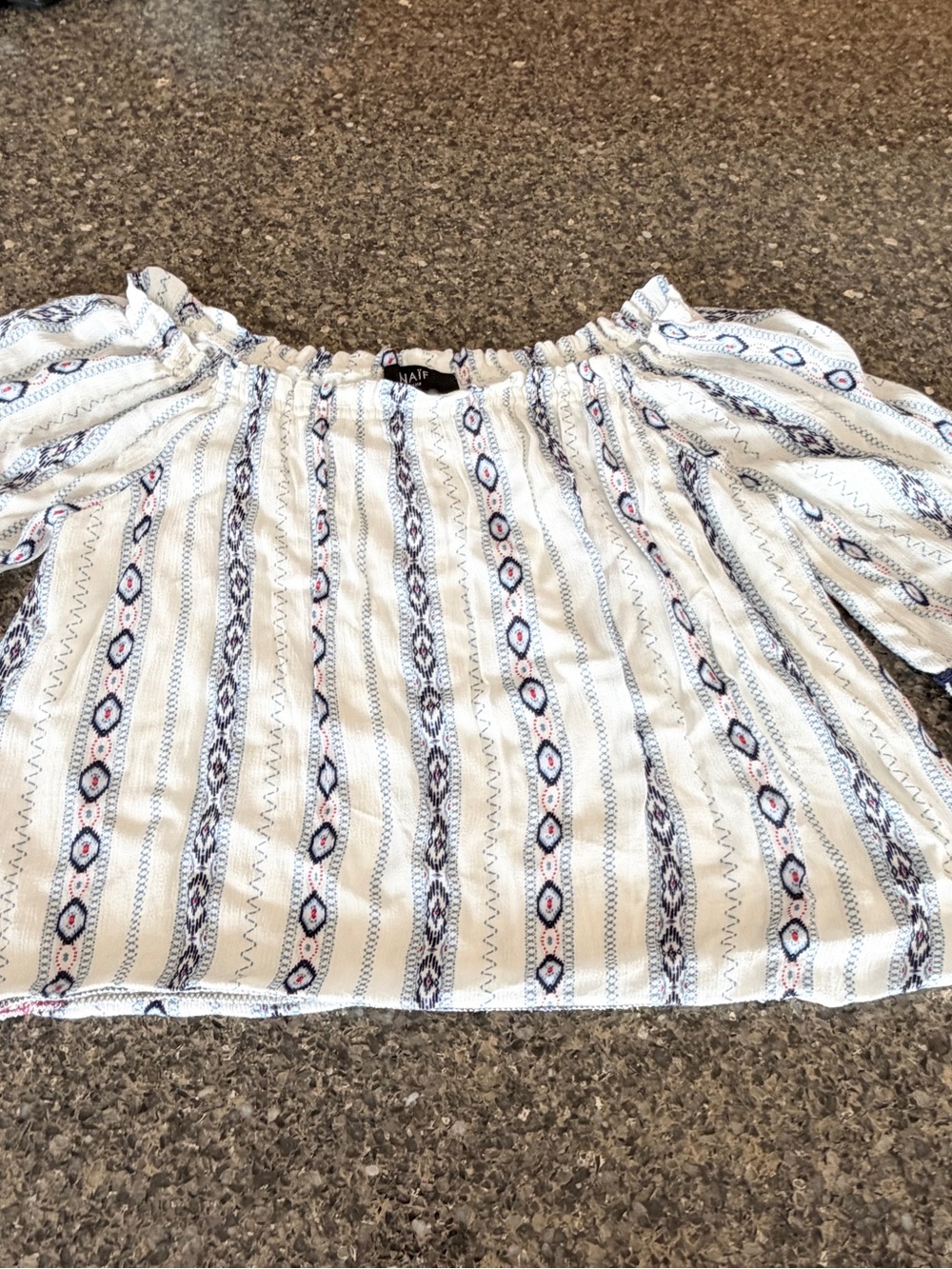 NAIF top size Large petite